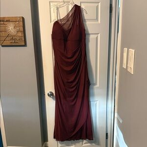 Elegant One-Shoulder Burgundy Dress